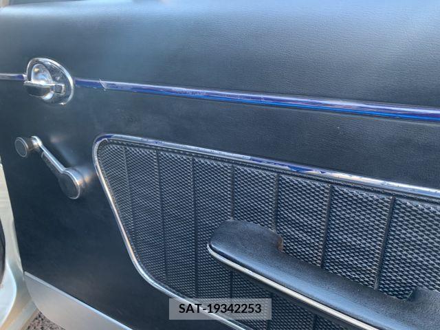 Nissan SKYLINE 1971-05 207360-19
