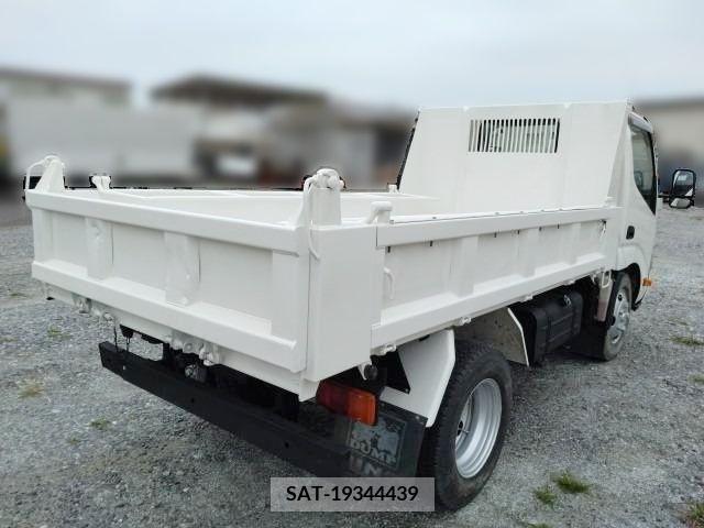 Hino DUTRO 2013-12 296680-4