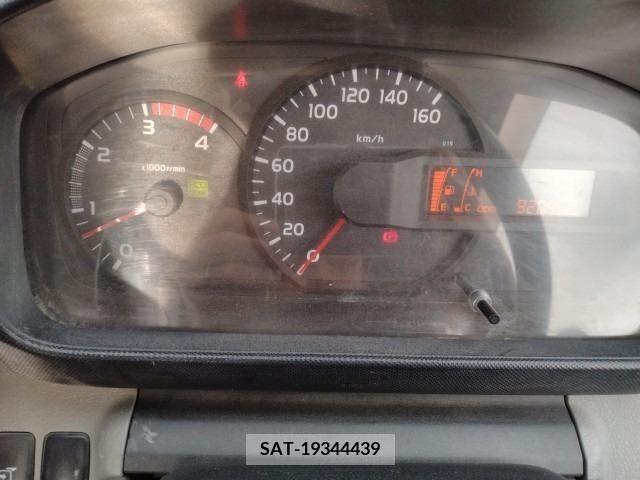 Hino DUTRO 2013-12 296680-9