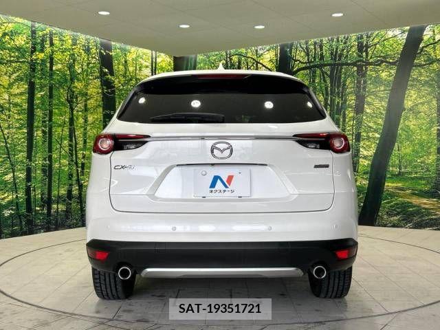 Mazda CX-8 2018-03 215651-16