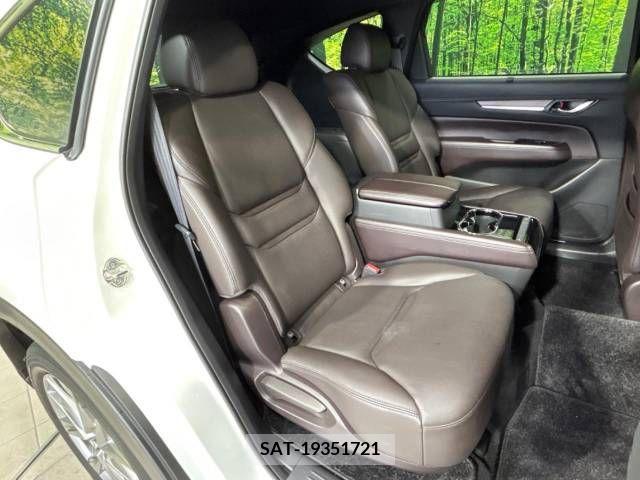 Mazda CX-8 2018-03 215651-9