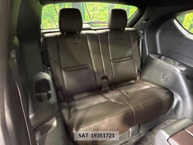 Mazda CX-8 2018-03 215651-10