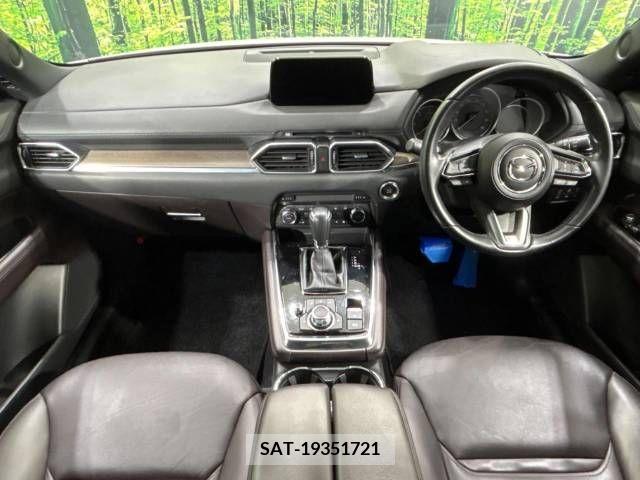 Mazda CX-8 2018-03 215651-1