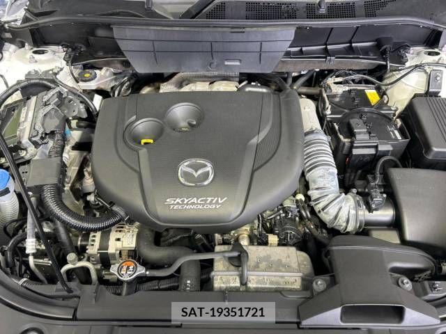 Mazda CX-8 2018-03 215651-19