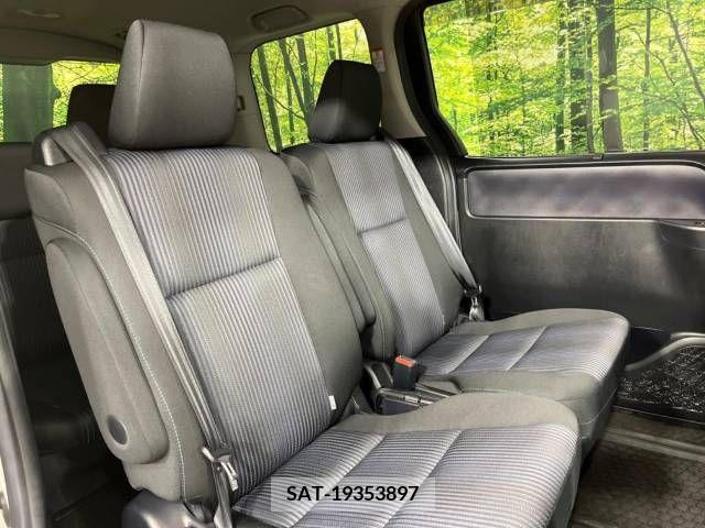 Toyota NOAH 2014-09 223041-8
