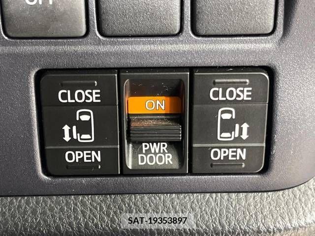Toyota NOAH 2014-09 223041-4