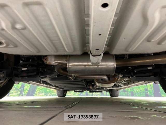 Toyota NOAH 2014-09 223041-19