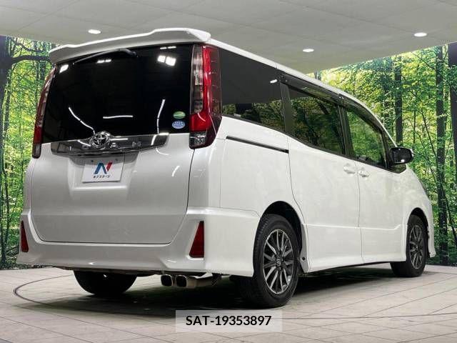 Toyota NOAH 2014-09 223041-17