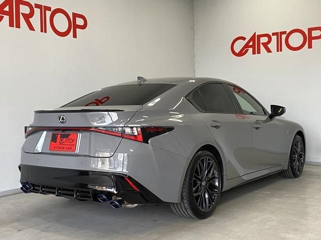 Lexus IS 2023-06 189073-3
