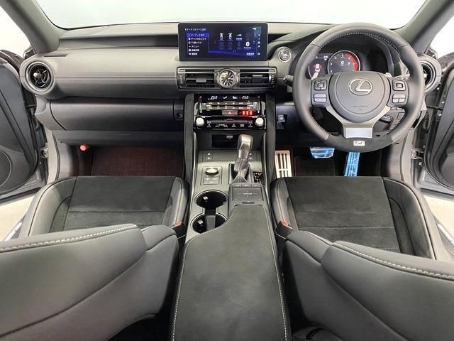 Lexus IS 2023-06 189073-2