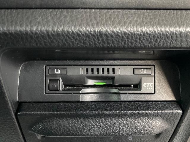 Toyota NOAH 2018-05 456-16