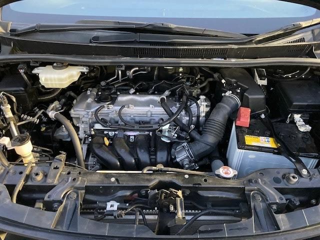 Toyota NOAH 2018-05 456-27