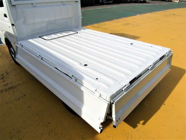 Mitsubishi MINICAB TRUCK 2022-11 21684-17