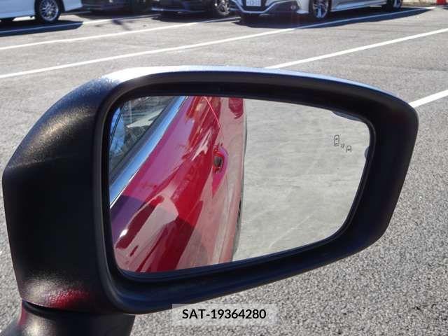 Mitsubishi ECLIPSE CROSS 2020-03 211020-16