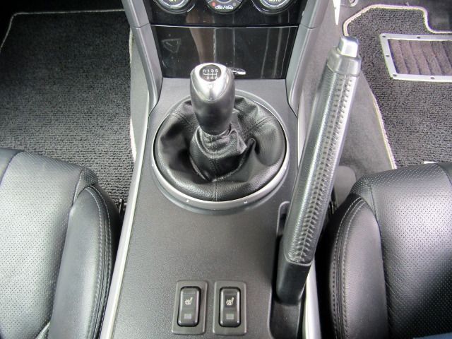 Mazda RX-8 2011-10 2139-14