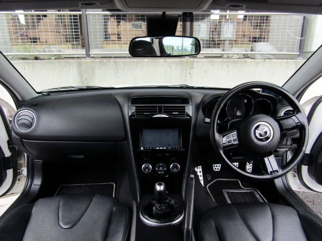 Mazda RX-8 2011-10 2139-8