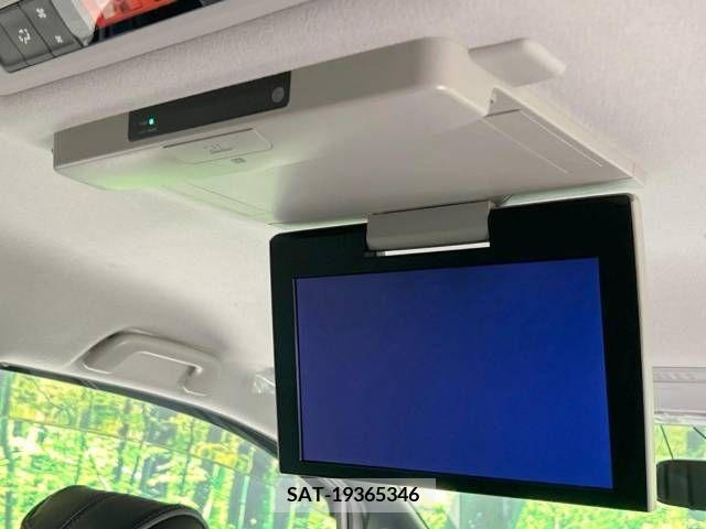 Toyota VOXY 2015-11 378325-4