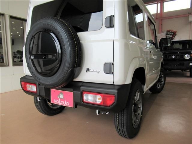 Suzuki JIMNY 2023-06 190406-4