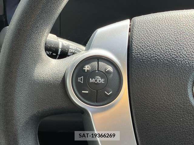 Toyota AQUA 2015-03 292054-13