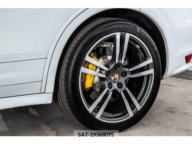 Porsche CAYENNE 2013-04 320060-11