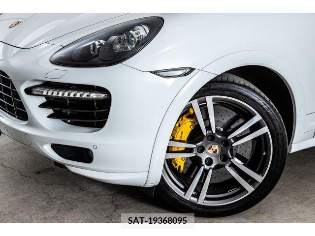 Porsche CAYENNE 2013-04 320060-8