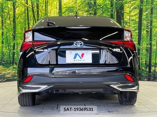 Toyota PRIUS 2021-05 281802-15