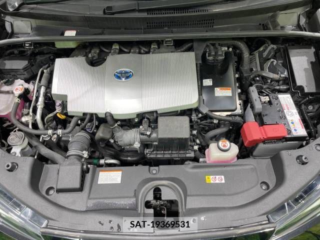 Toyota PRIUS 2021-05 281802-18