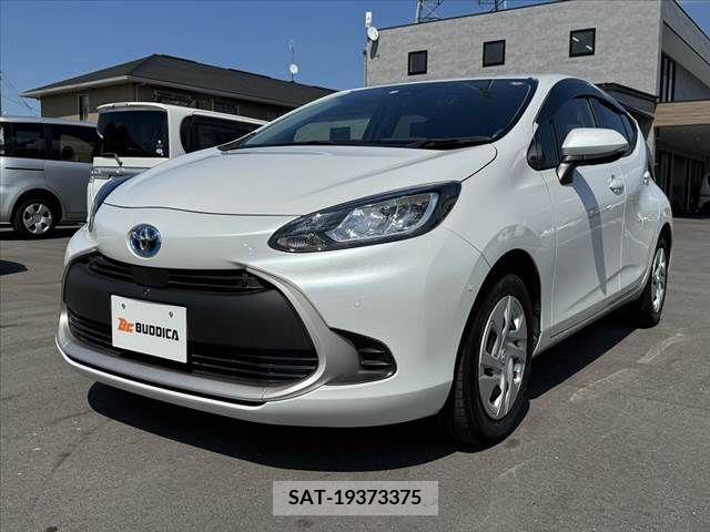 Toyota AQUA 2021-10 313386-9