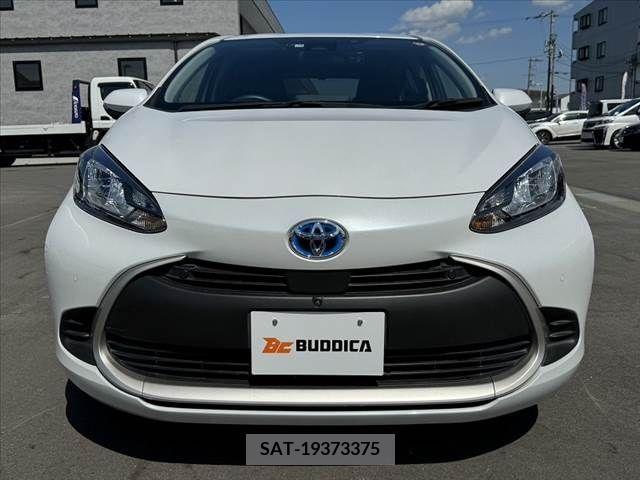 Toyota AQUA 2021-10 313386-8