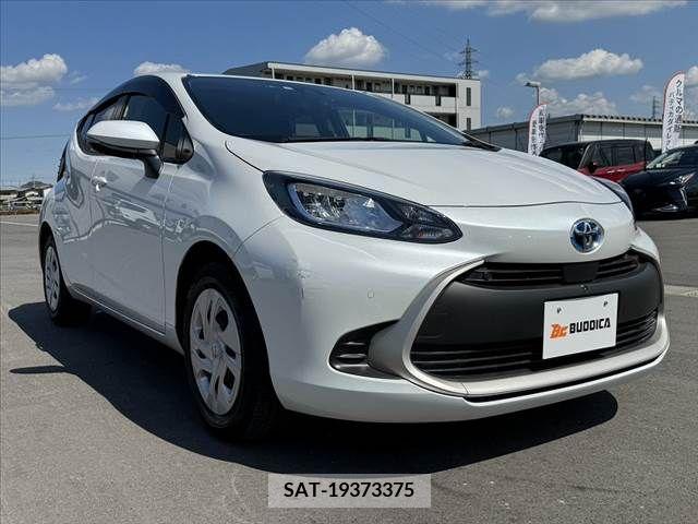 Toyota AQUA 2021-10 313386-7