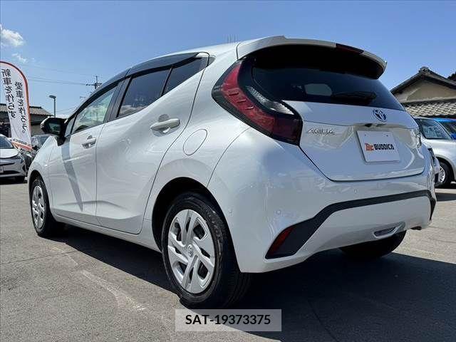Toyota AQUA 2021-10 313386-12