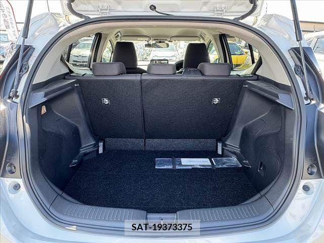 Toyota AQUA 2021-10 313386-19