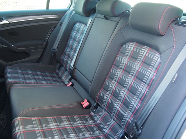 VolksWagen GOLF GTI 2017-11 183579-6