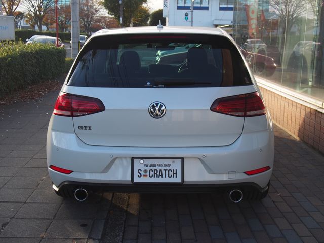 VolksWagen GOLF GTI 2017-11 183579-18