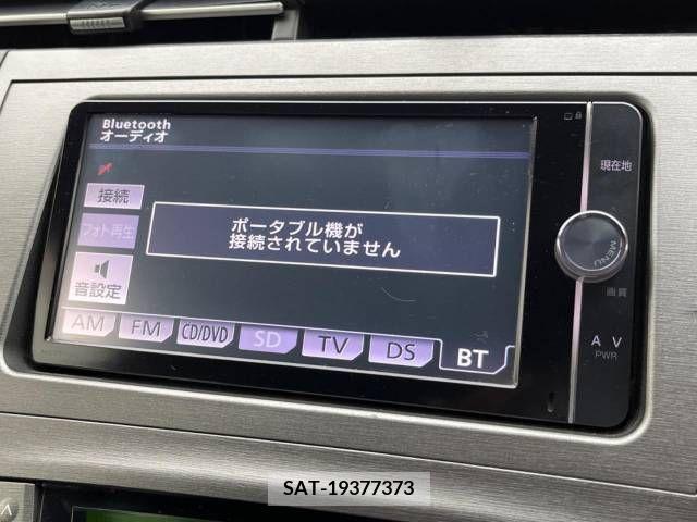 Toyota PRIUS 2012-07 322036-18