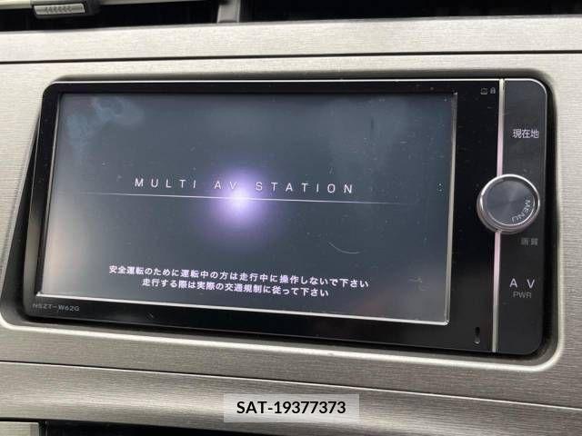 Toyota PRIUS 2012-07 322036-2