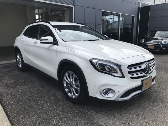 Mercedes Benz GLA-CLASS 2017-09 22306-4
