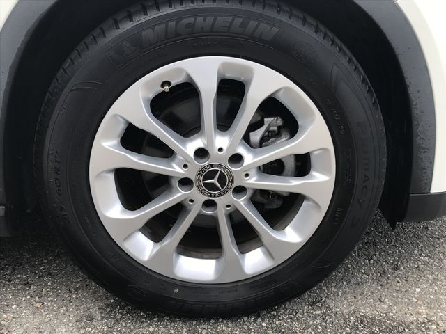 Mercedes Benz GLA-CLASS 2017-09 22306-27