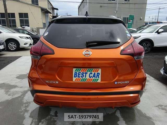 Nissan KICKS 2021-01 330562-6