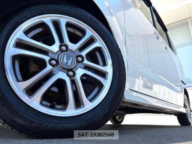 Honda N BOX CUSTOM 2015-10 252448-13