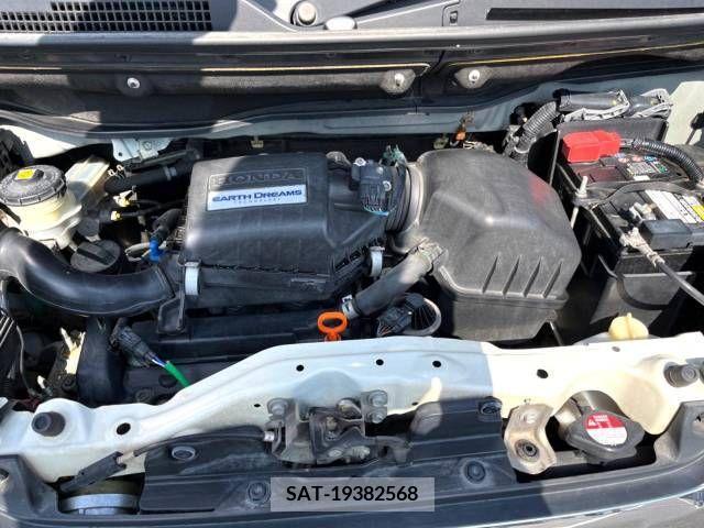 Honda N BOX CUSTOM 2015-10 252448-18