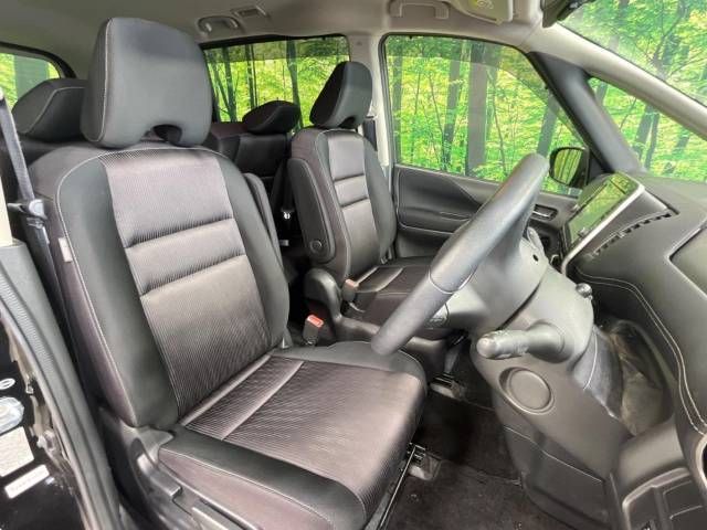 Nissan SERENA 2016-01 8080-8