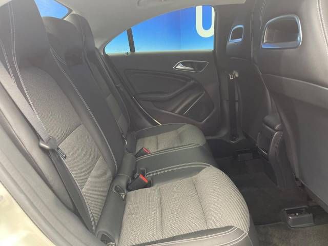 Mercedes Benz CLA-CLASS 2016-09 181096-8