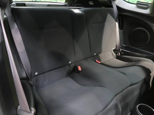 Honda CR-Z 2013-08 187236-9