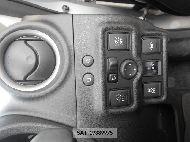 Nissan NOTE 2017-03 280044-16