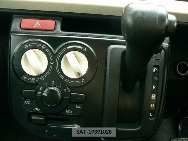 Suzuki ALTO 2017-01 389119-8