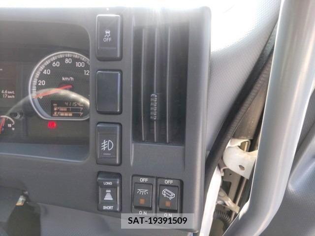 Isuzu FORWARD 2018-03 237069-10