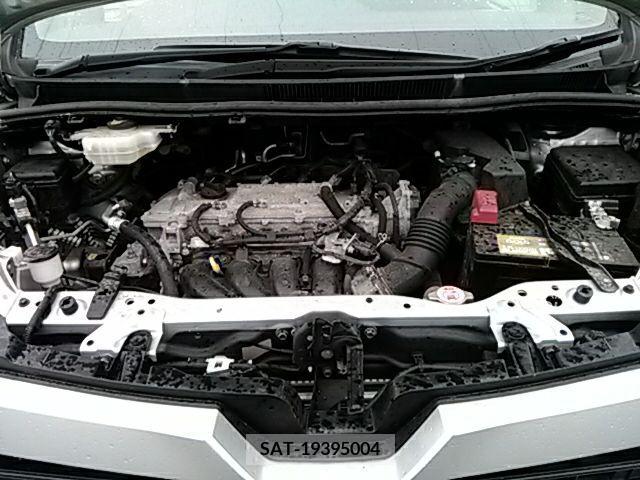 Toyota VOXY 2020-03 321649-18