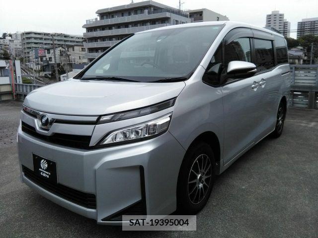 Toyota VOXY 2020-03 321649-0