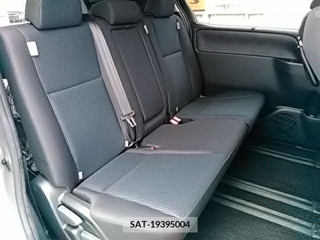 Toyota VOXY 2020-03 321649-14